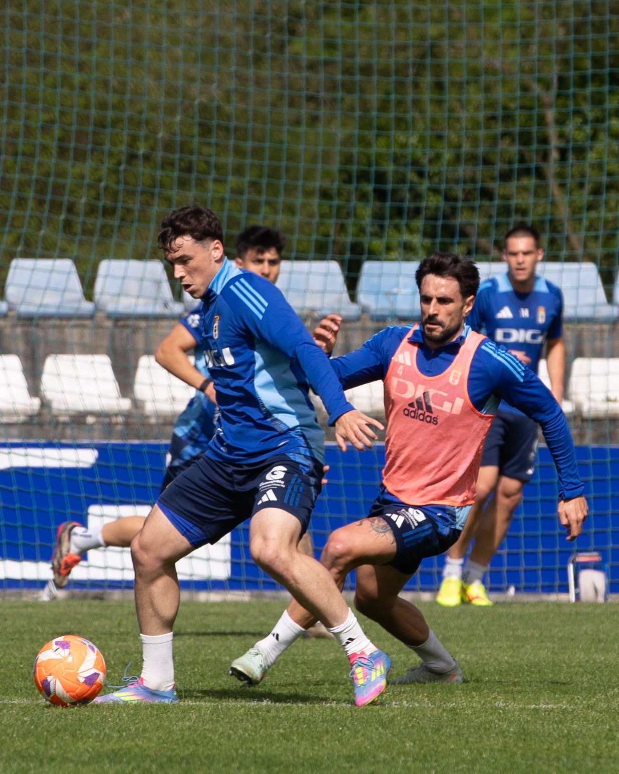 Más de Uno Oviedo Deportes 224/04/2025 Más de Uno Oviedo Deportes 224/04/2025