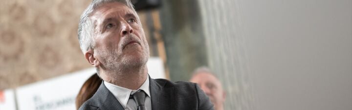 ¿Cree que el ministro Marlaska debe dimitir una vez desautorizado por Sánchez al rescindir el contrato de compra de balas a Israel?