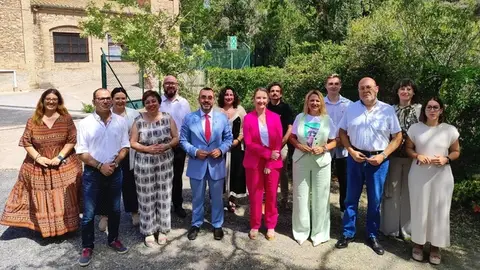 Imagen de archivo del equipo de gobierno durante la firma del pacto de la Llum de Tol. Imagen de archivo del equipo de gobierno durante la firma del pacto de la Llum de Tol.