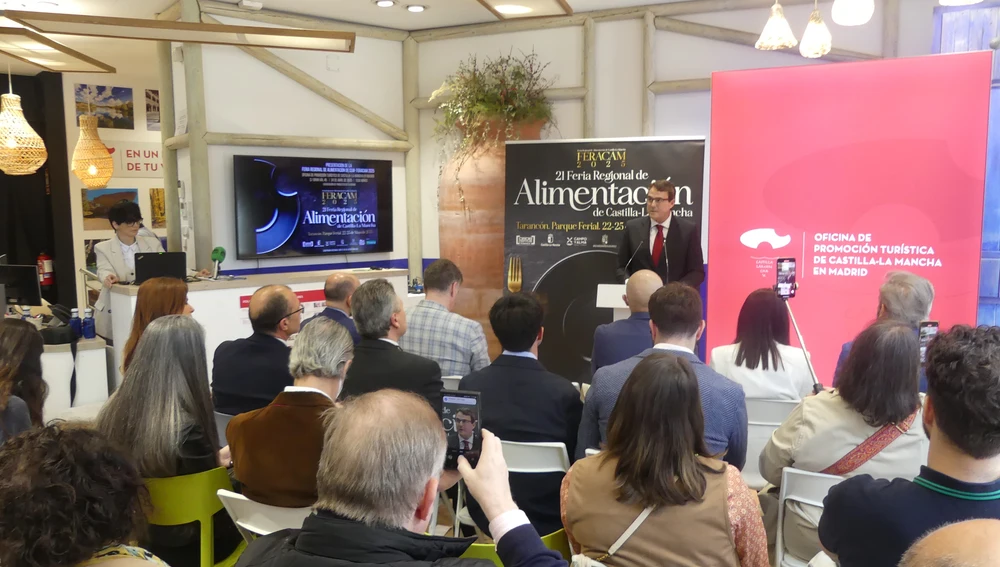El presidente de la Ceoe, David Peña, durante su intervención en la presentación El presidente de la Ceoe, David Peña, durante su intervención en la presentación