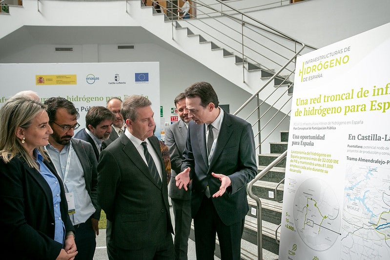 Enagás inicia en Puertollano el Plan de Participación Pública de la red de hidroductos Enagás inicia en Puertollano el Plan de Participación Pública de la red de hidroductos