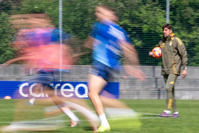 Paunovic: "Es el momento clave de la temporada, hay que dar el máximo" Paunovic: "Es el momento clave de la temporada, hay que dar el máximo"