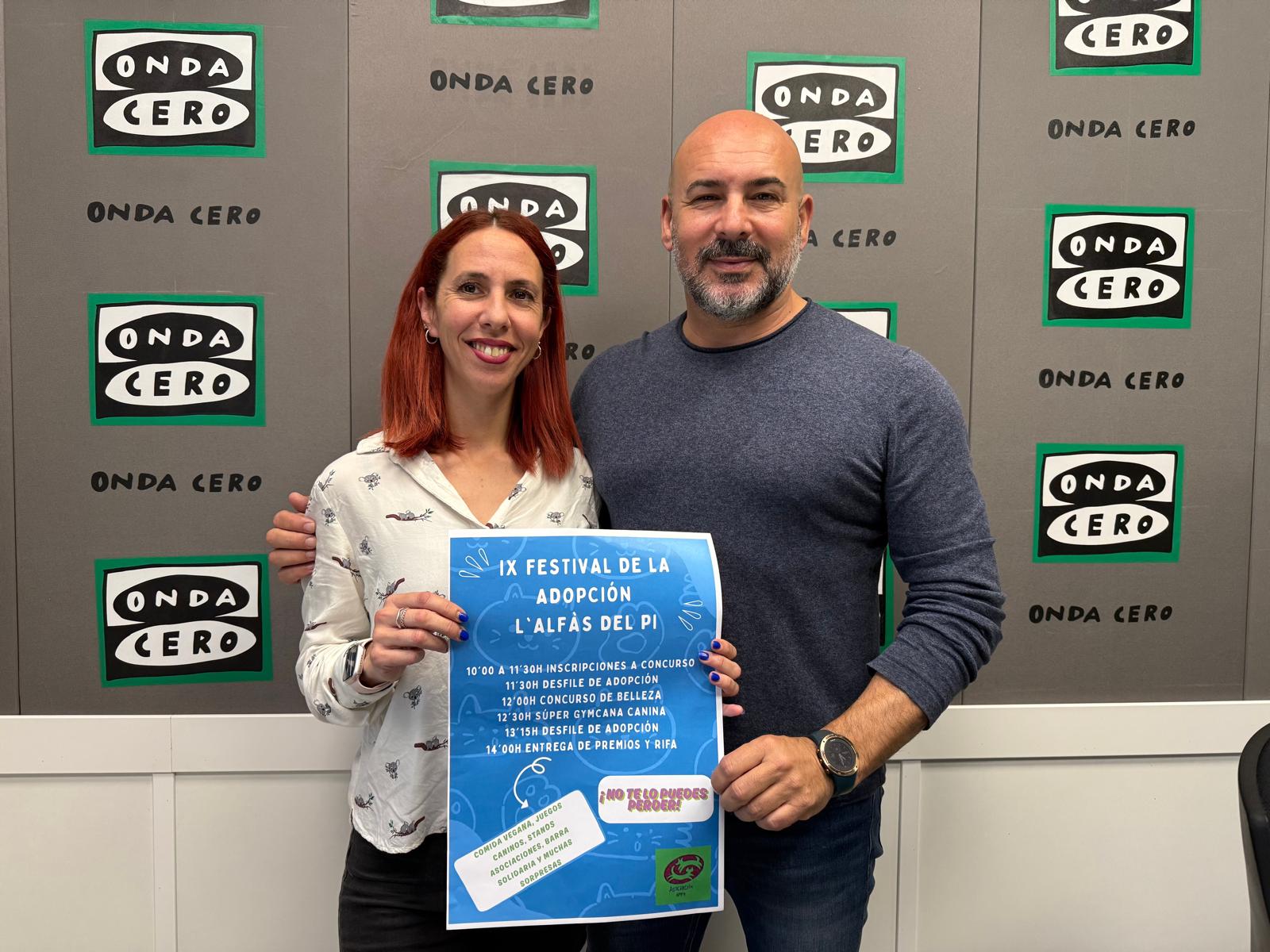 El concejal Luis Morant y Bárbara Bernaus, presidenta de APPA Protección Animal, nos invitan al IX Festival de la Adopción de l'Alfàs del Pi El concejal Luis Morant y Bárbara Bernaus, presidenta de APPA Protección Animal, nos invitan al IX Festival de la Adopción de l'Alfàs del Pi