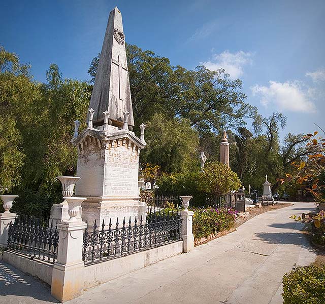 El Cementerio de los Ingleses de Málaga es el cementerio protestante más antiguo de España El Cementerio de los Ingleses de Málaga es el cementerio protestante más antiguo de España