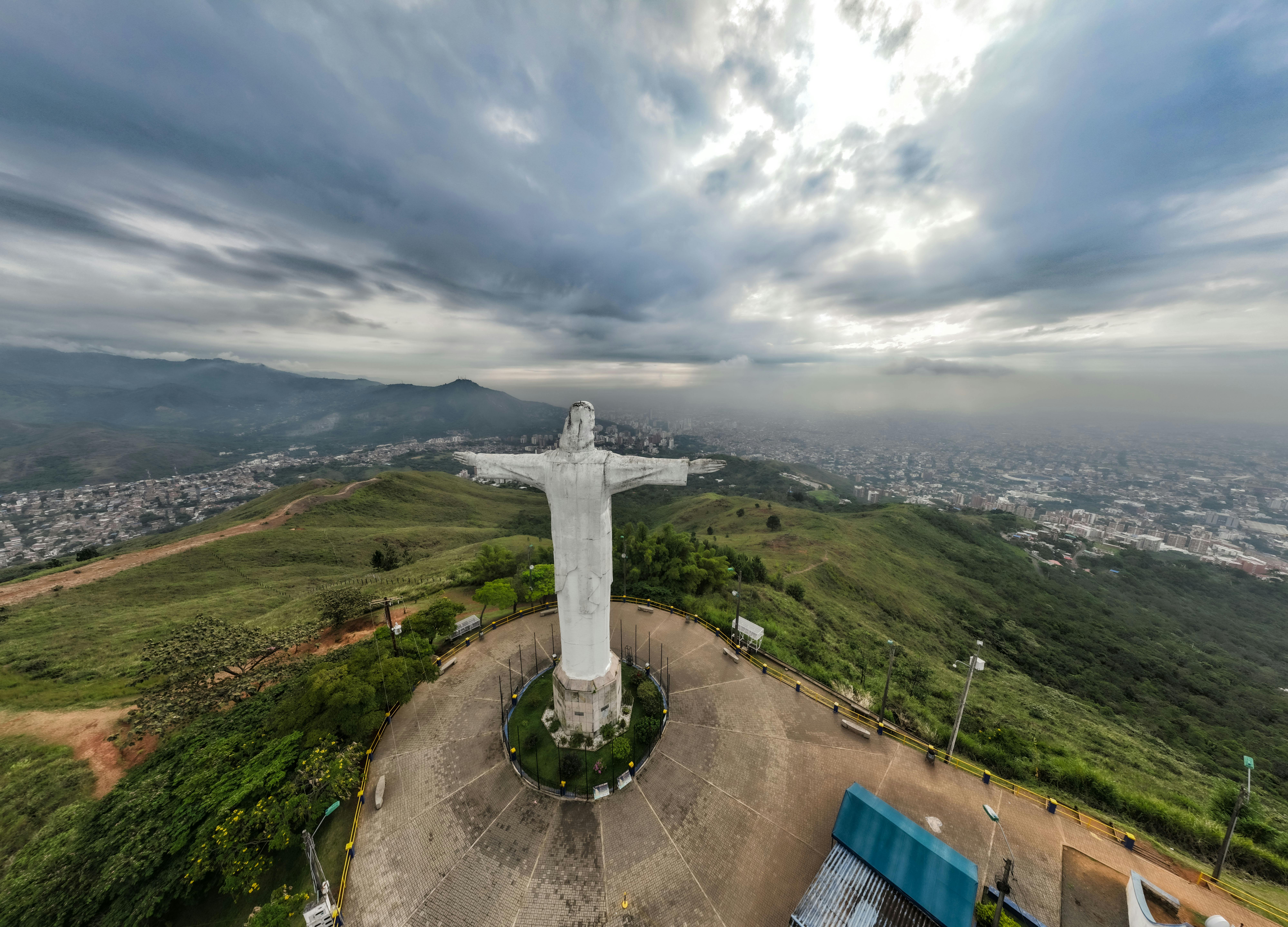 Valle del Cauca, el virginal tarro de las esencias colombianas Valle del Cauca, el virginal tarro de las esencias colombianas