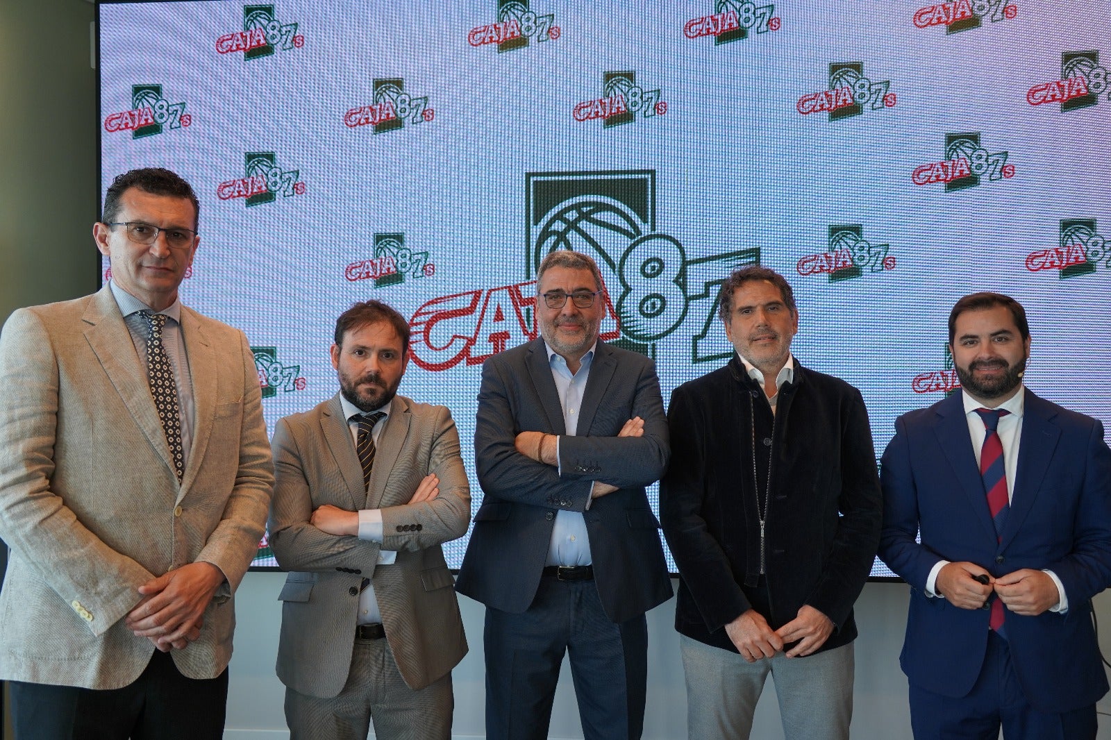 87 empresas asisten a la presentación del Club de Empresas del Caja87 Baloncesto 87 empresas asisten a la presentación del Club de Empresas del Caja87 Baloncesto