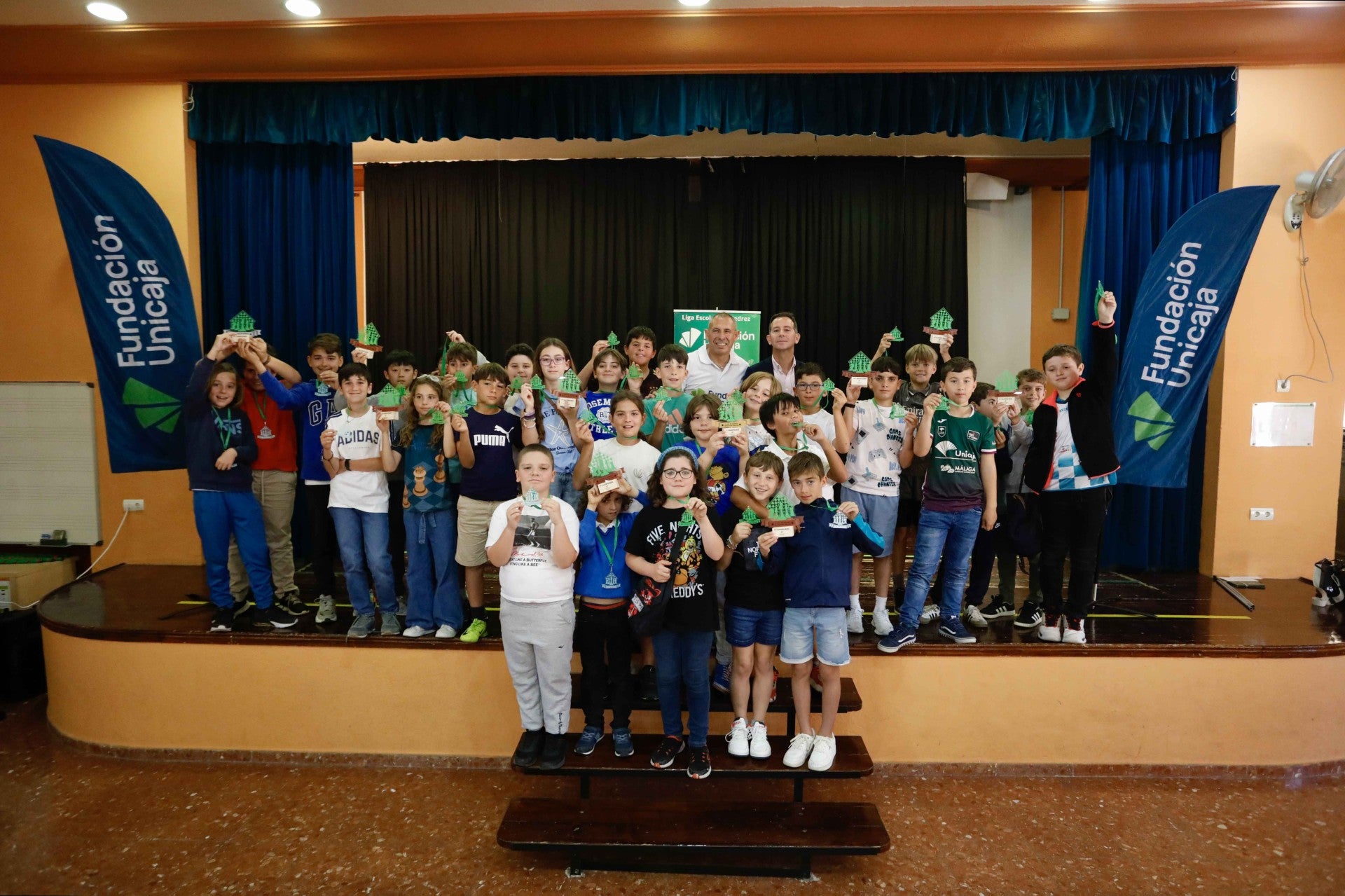Un total de 180 escolares participan en la final de la V Liga Escolar de Ajedrez de la Fundación Unicaja Un total de 180 escolares participan en la final de la V Liga Escolar de Ajedrez de la Fundación Unicaja