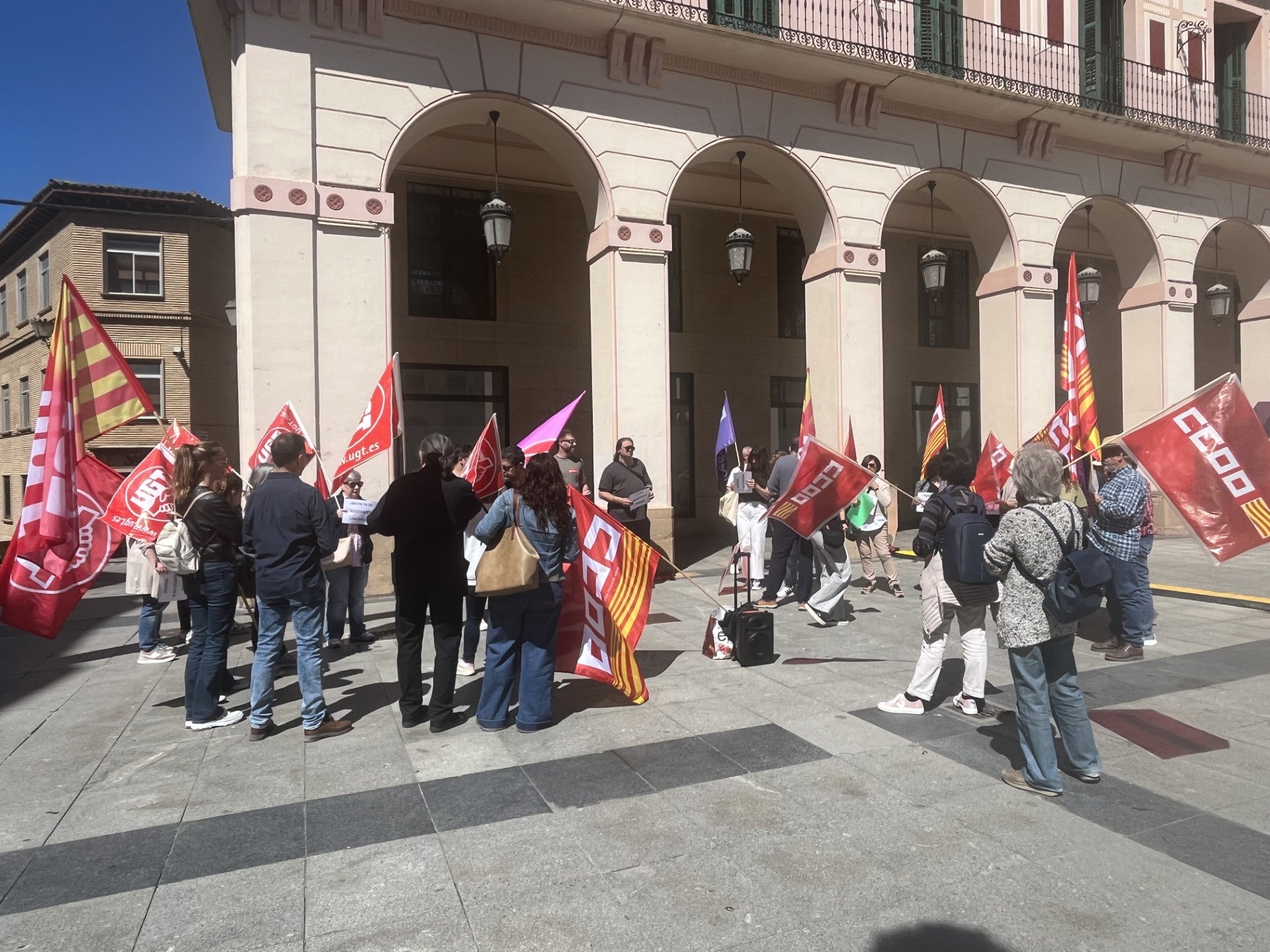 UGT y CCOO reclaman en Huesca mayor inversión en riesgos laborales UGT y CCOO reclaman en Huesca mayor inversión en riesgos laborales