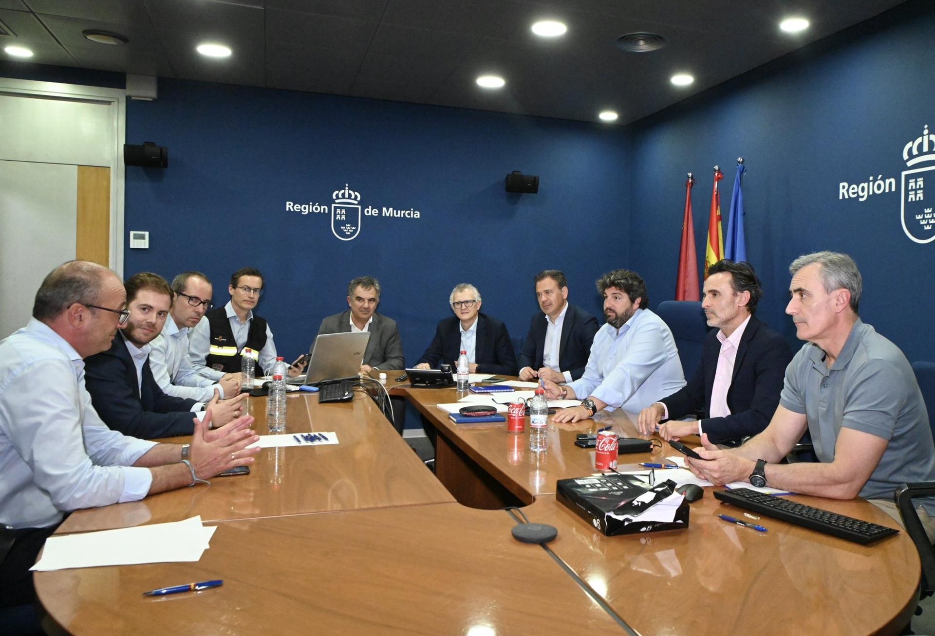 La Región recuperan por completo el suministro eléctrico La Región recuperan por completo el suministro eléctrico