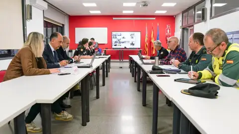 Imagen de la reunión del Cecopi publicada por Emergencias de la Generalitat en su cuenta oficial de X. Imagen de la reunión del Cecopi publicada por Emergencias de la Generalitat en su cuenta oficial de X.