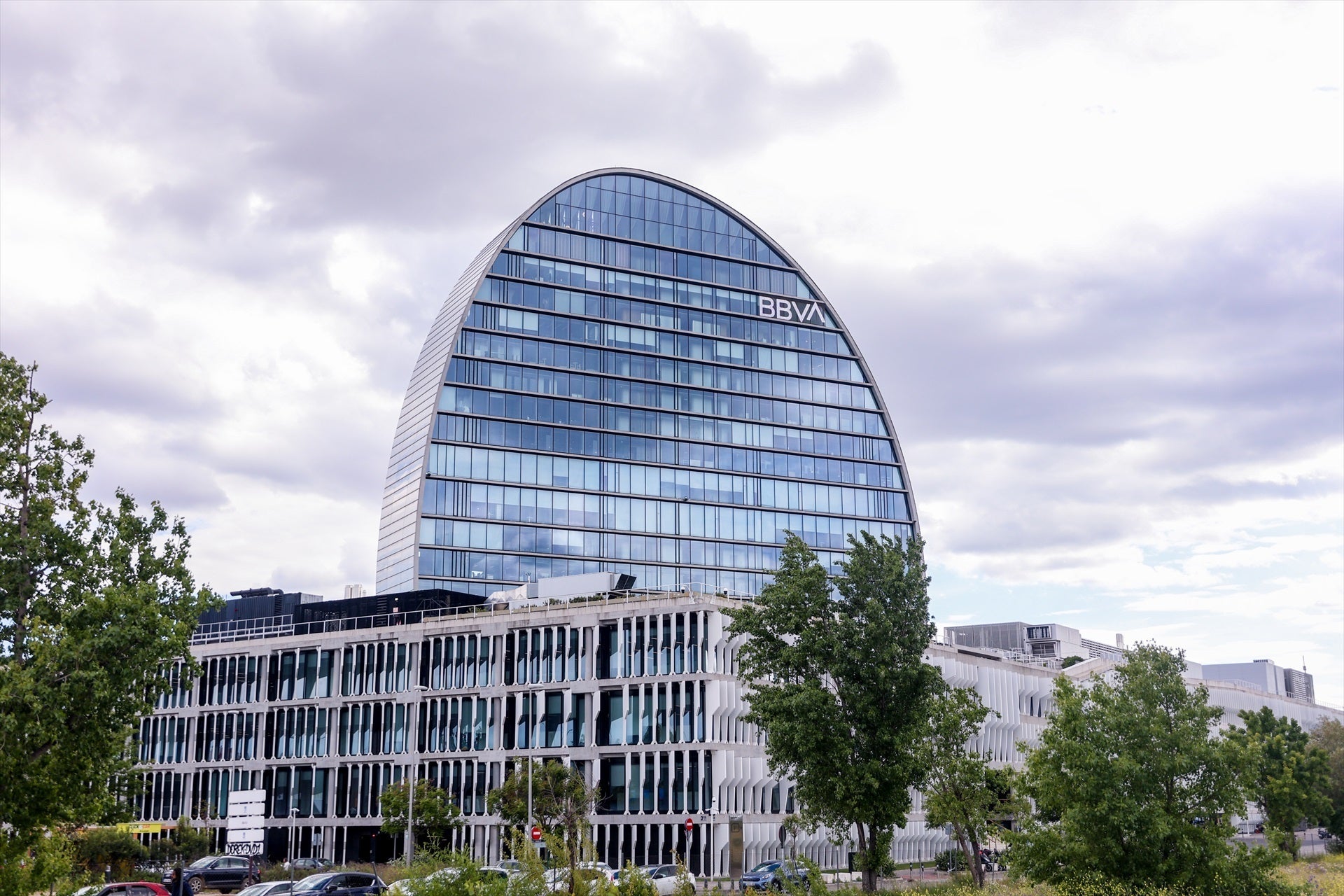 La Brújula de la Economía: Claves de la opa de BBVA a Sabadell La Brújula de la Economía: Claves de la opa de BBVA a Sabadell