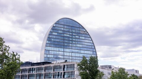 La Br&uacute;jula de la Econom&iacute;a: Claves de la opa de BBVA a Sabadell