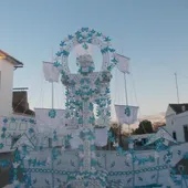 Típica Cruz de Añora elaborada por sus vecinos Típica Cruz de Añora elaborada por sus vecinos