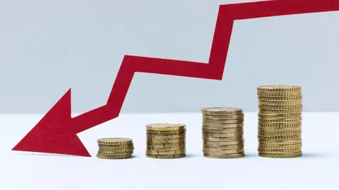 Imagen de recurso que simula un descenso en la economía Imagen de recurso que simula un descenso en la economía
