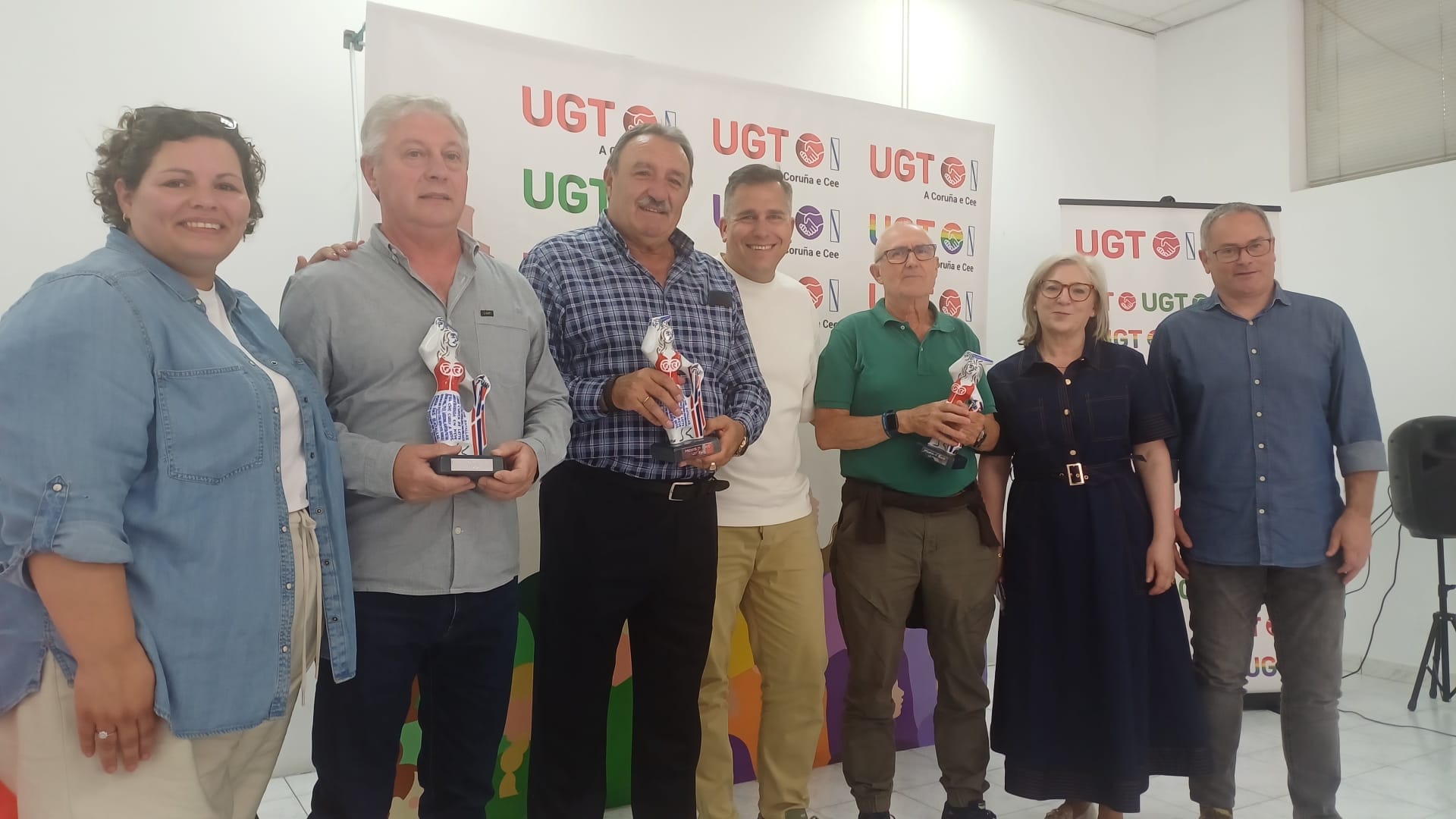 UGT Coruña-Cee premia la trayectoria sindical de Fernando Díaz, Manuel Torres y Hermindo Martínez UGT Coruña-Cee premia la trayectoria sindical de Fernando Díaz, Manuel Torres y Hermindo Martínez