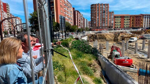 Desalojado el IES Jovellanos de Gij&oacute;n por la aparici&oacute;n de unas grietas
