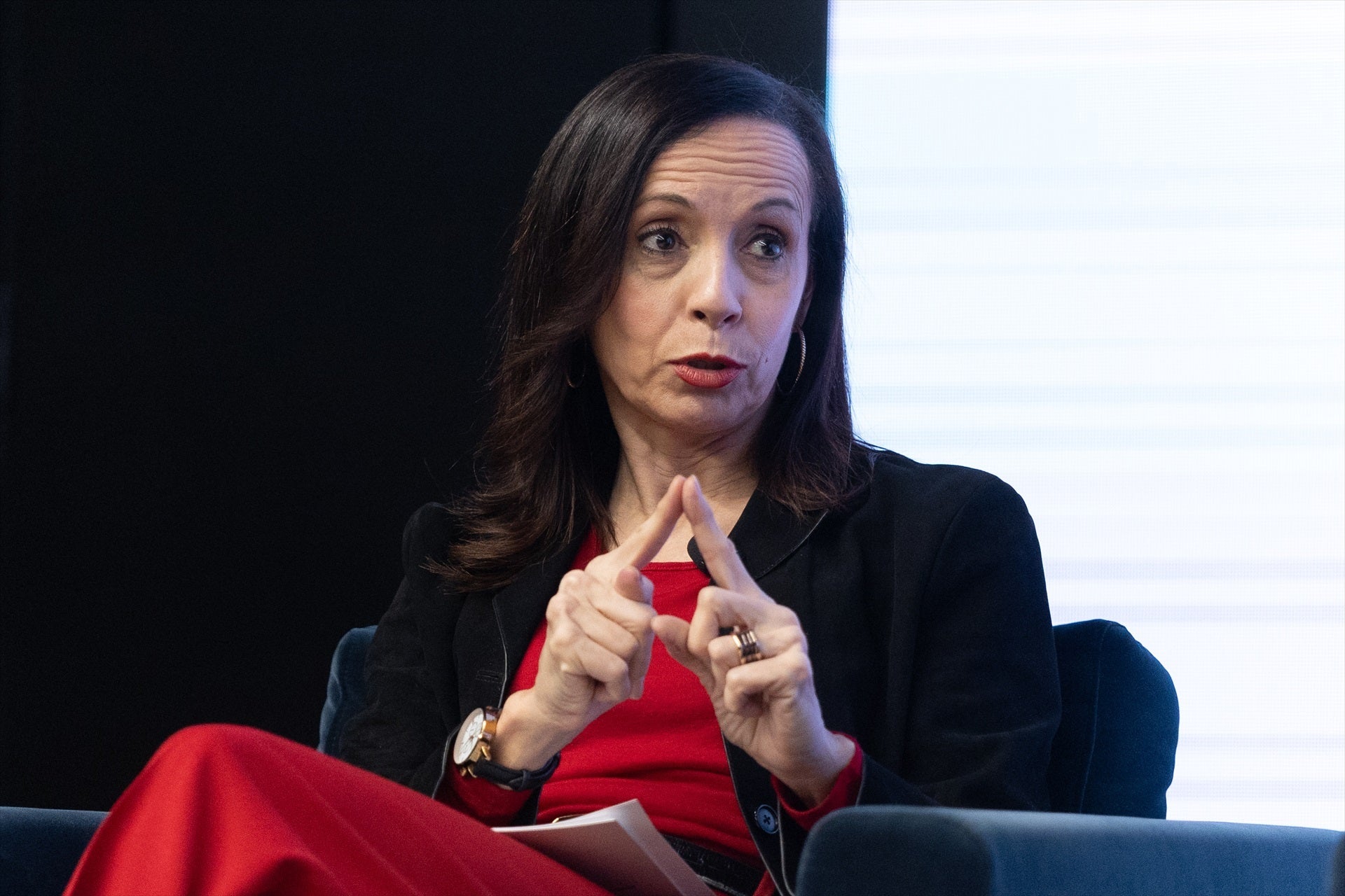 Beatriz Corredor, presidenta de Red Eléctrica, 48 horas después del apagón: "No es mi estilo no dar la cara" Beatriz Corredor, presidenta de Red Eléctrica, 48 horas después del apagón: "No es mi estilo no dar la cara"
