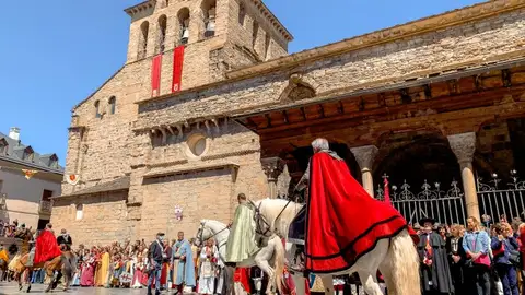 Jaca se prepara para celebrar el primer viernes de mayo, pendiente del tiempo Jaca se prepara para celebrar el primer viernes de mayo, pendiente del tiempo