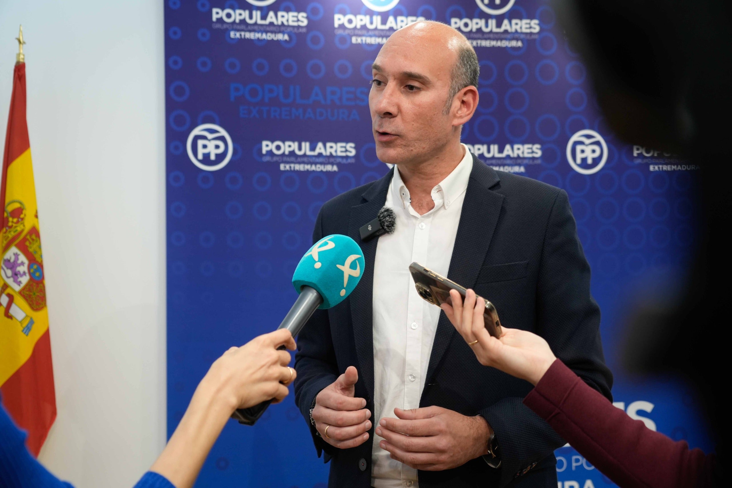 El PP se pregunta qué ha hecho el PSOE a parte de estorbar y criticar durante esta emergencia El PP se pregunta qué ha hecho el PSOE a parte de estorbar y criticar durante esta emergencia