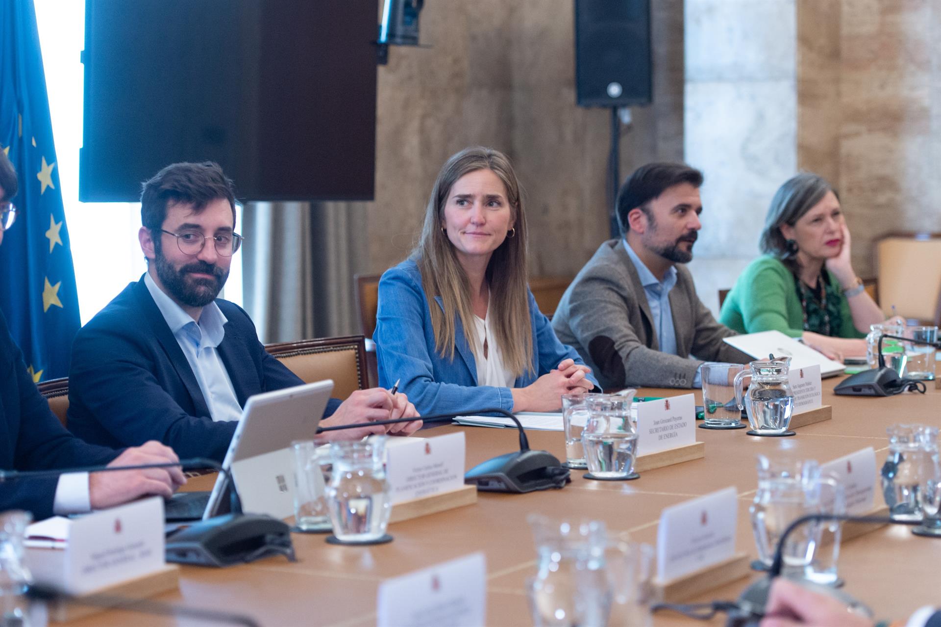 El Gobierno explica que los cortafuegos actuaron y sitúa la primera oscilación probablemente en Extremadura El Gobierno explica que los cortafuegos actuaron y sitúa la primera oscilación probablemente en Extremadura