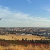 Imagen general de Valdepeñas (desde el Cerro del Ángel) Imagen general de Valdepeñas (desde el Cerro del Ángel)