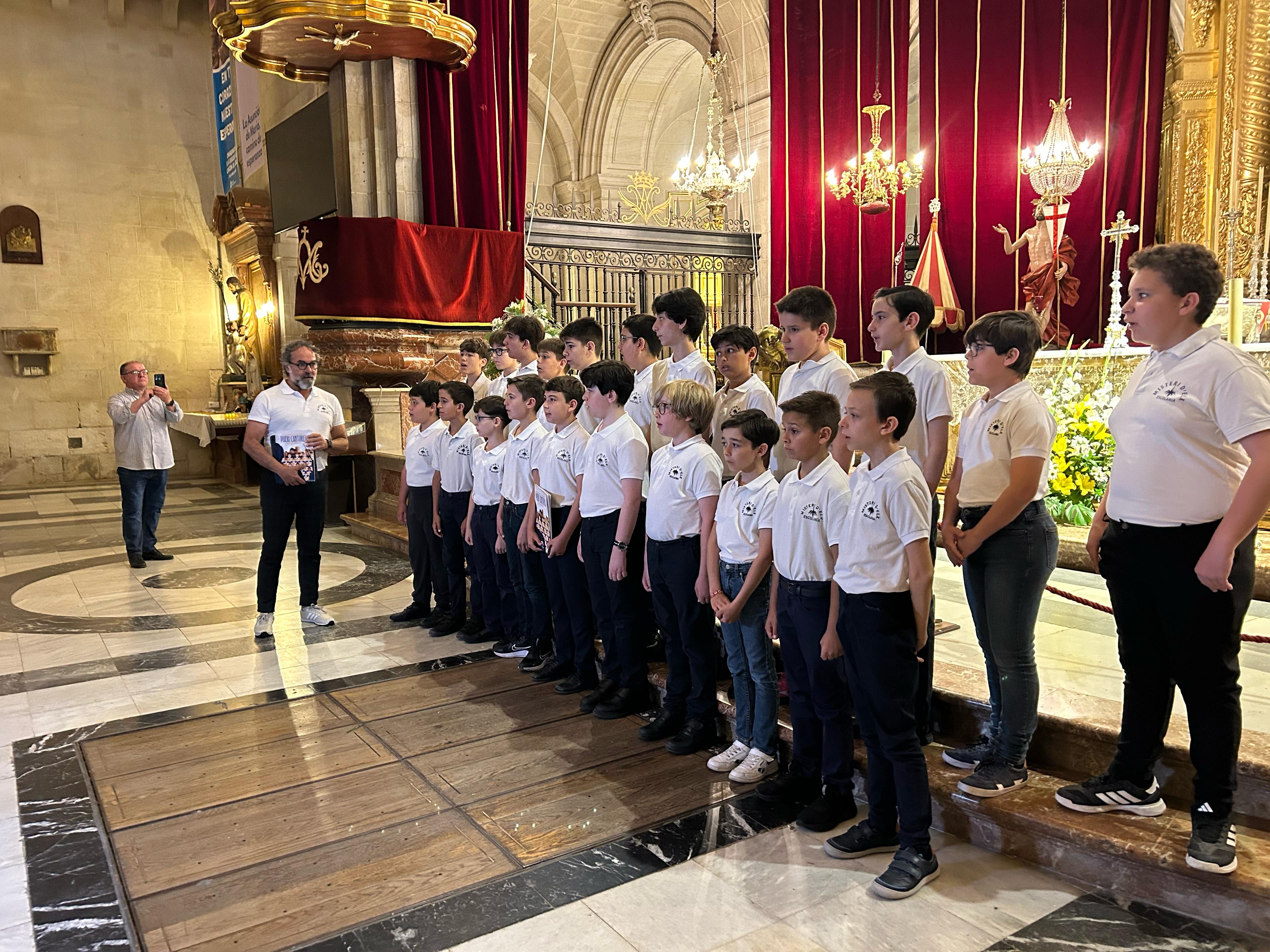 Elche recibe a una decena de coros en el Congreso Nacional Extraordinario de Puericantores Elche recibe a una decena de coros en el Congreso Nacional Extraordinario de Puericantores