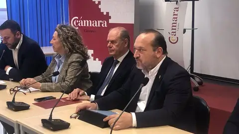 La Junta apuesta por el valor de la inteligencia artificial como herramienta estratégica para el emprendimiento La Junta apuesta por el valor de la inteligencia artificial como herramienta estratégica para el emprendimiento