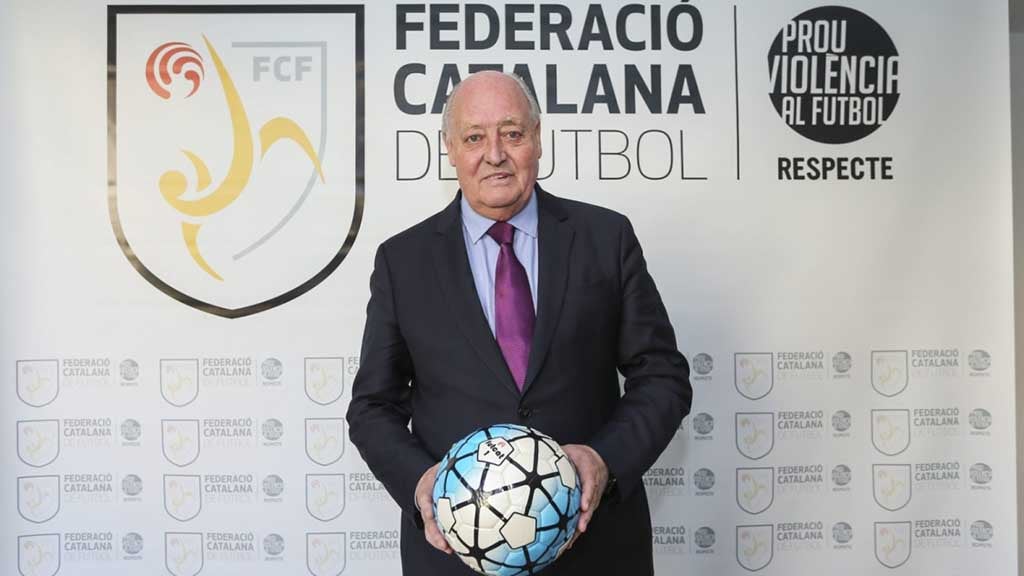 Joan Soteras: "La salut del futbol català és cada cop millor i s'ha de traduir amb més equips en categories professionals" Joan Soteras: "La salut del futbol català és cada cop millor i s'ha de traduir amb més equips en categories professionals"