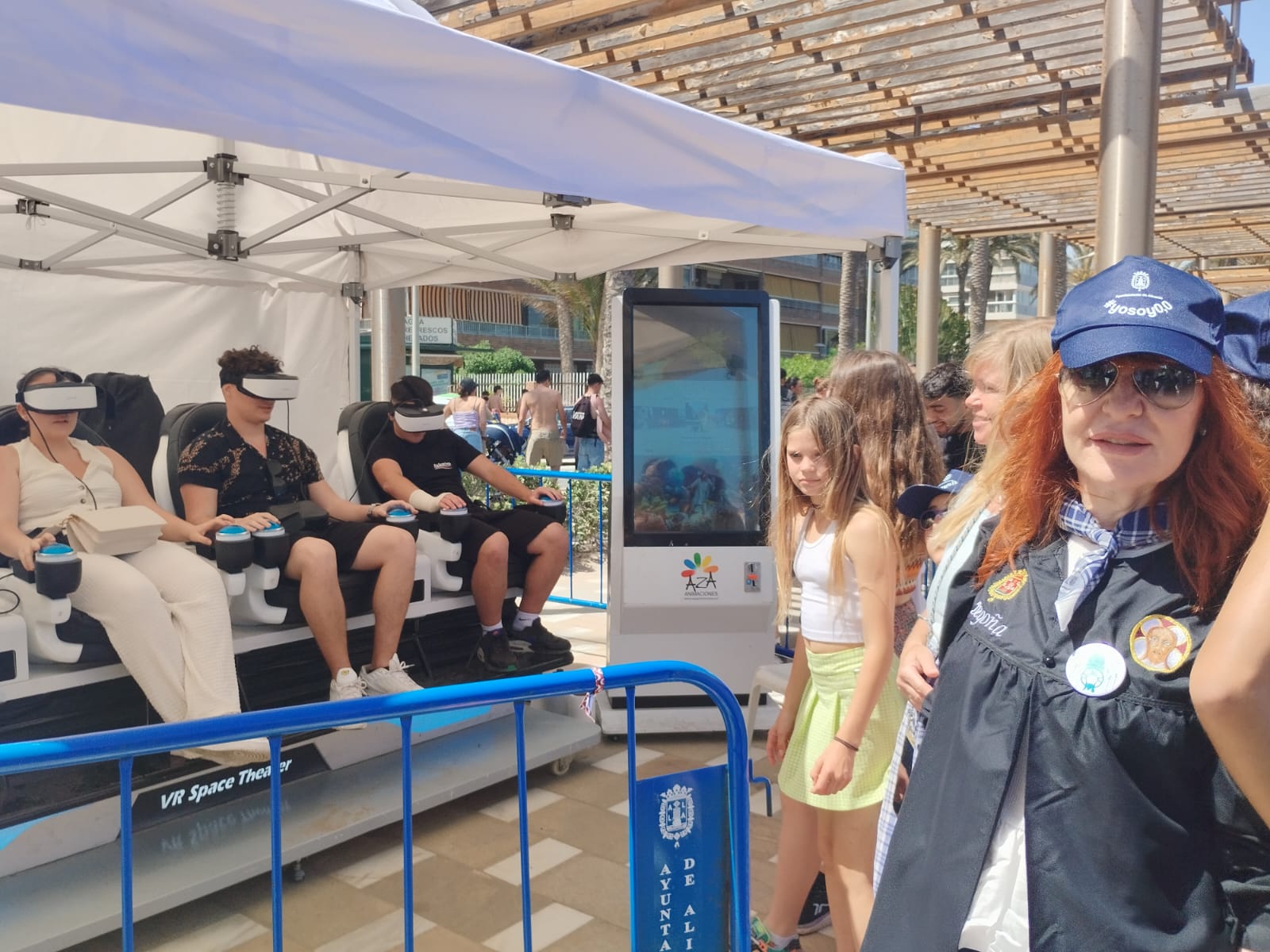 Alicante vive su Santa Faz 0,0 más multitudinaria, con 11.000 jóvenes disfrutando de los juegos y sorteos Alicante vive su Santa Faz 0,0 más multitudinaria, con 11.000 jóvenes disfrutando de los juegos y sorteos