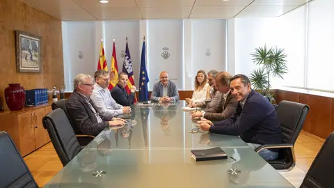 El Consell d'Eivissa eliminará 9.000 plazas hoteleras de la bolsa turística El Consell d'Eivissa eliminará 9.000 plazas hoteleras de la bolsa turística