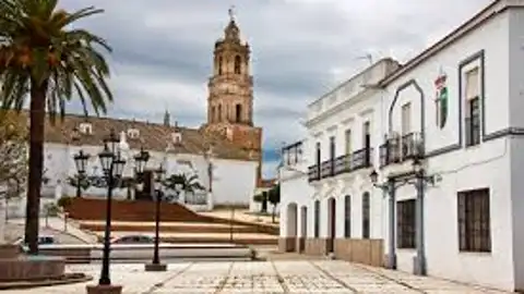 El PP estudia "acciones legales" contra el portavoz del PSOE en Berlanga tras intentar agredir al alcalde en un pleno El PP estudia "acciones legales" contra el portavoz del PSOE en Berlanga tras intentar agredir al alcalde en un pleno