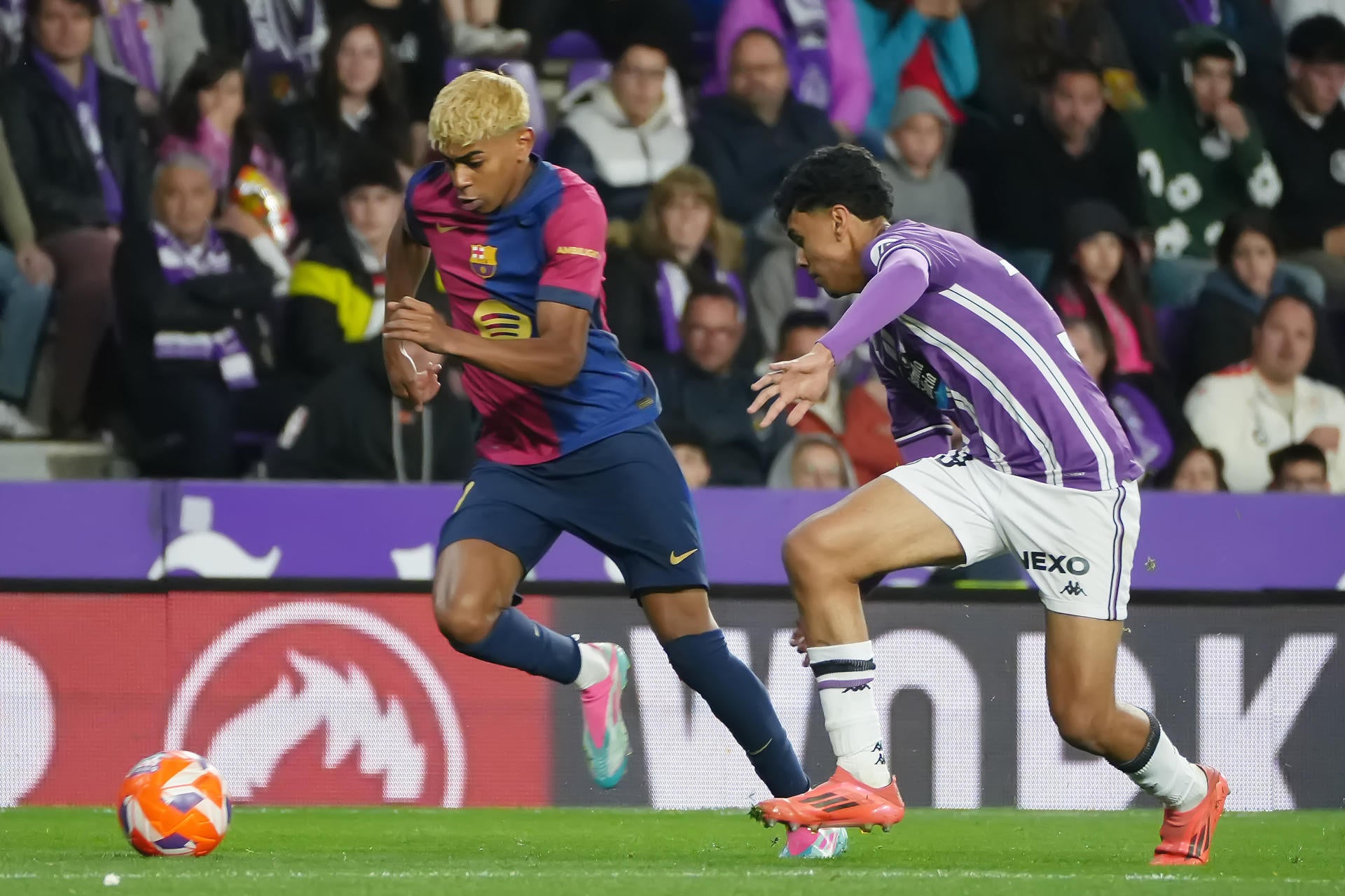 El Barça gana a un Valladolid que le puso contra las cuerdas (1-2) El Barça gana a un Valladolid que le puso contra las cuerdas (1-2)