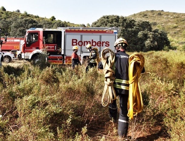 Santa Pola tendrá retén de bomberos durante doce horas a partir del 16 de junio Santa Pola tendrá retén de bomberos durante doce horas a partir del 16 de junio