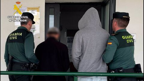 Detenidos dos j&oacute;venes por su presunta implicaci&oacute;n en la paliza y robo a un vecino de Navalmoral de la Mata