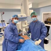 La crioanalgesia bloquea la función de los nervios intercostales y con ello el dolor postoperatorio en cirugía pediátrica