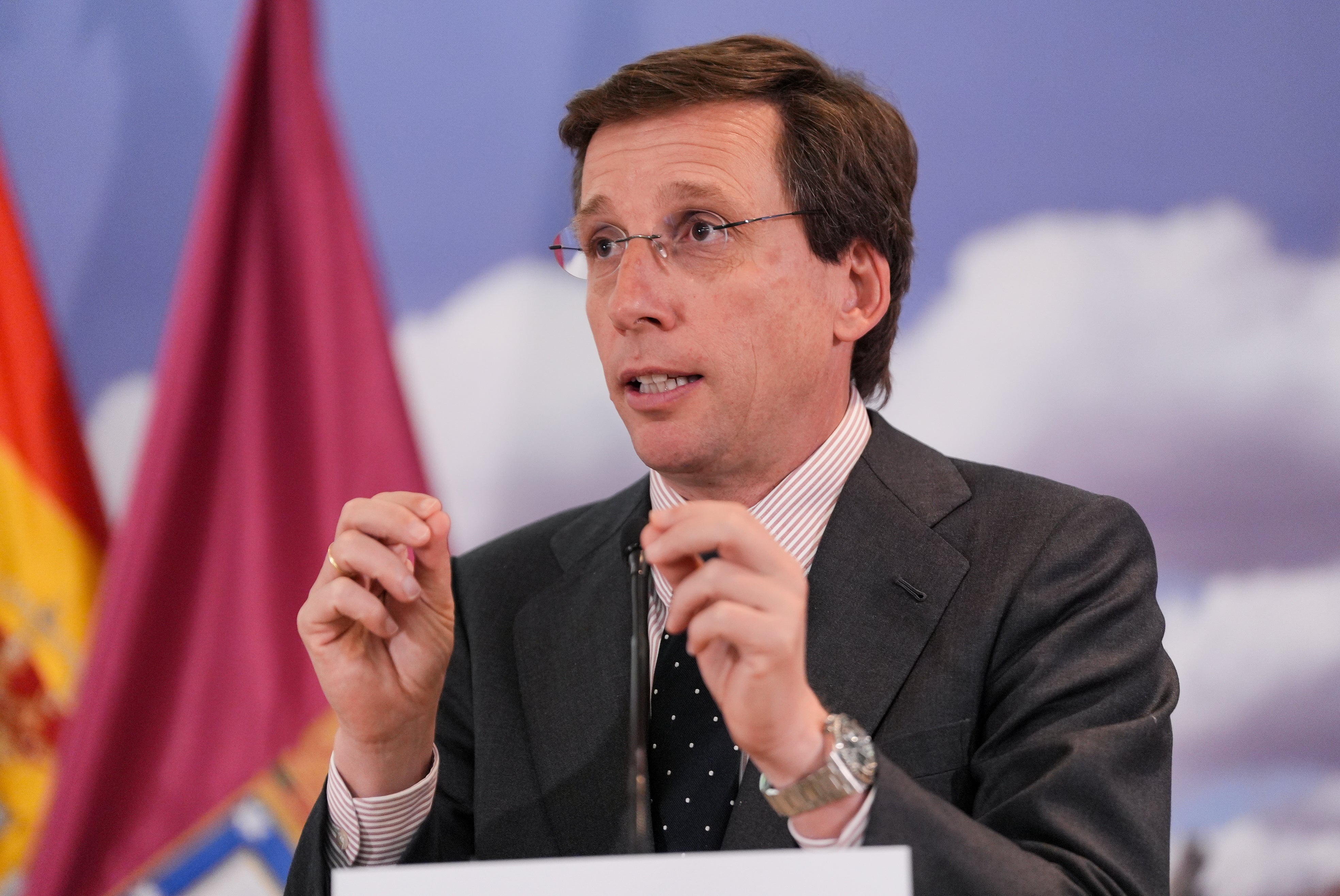 Almeida pone en duda volver a presentarse a alcalde de Madrid: "Ahora soy padre" Almeida pone en duda volver a presentarse a alcalde de Madrid: "Ahora soy padre"