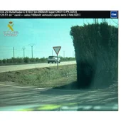 Vehículo que fue cazado con exceso de velocidad Vehículo que fue cazado con exceso de velocidad