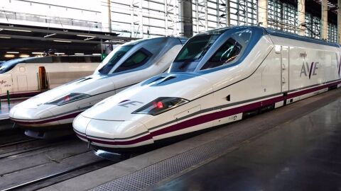 Trenes AVE de Renfe - FACUA