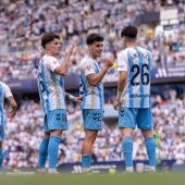 El Málaga celebra la victoria en La Rosaleda