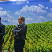 Miguel Ángel Valverde ha visitado el complejo ferial IFEDI