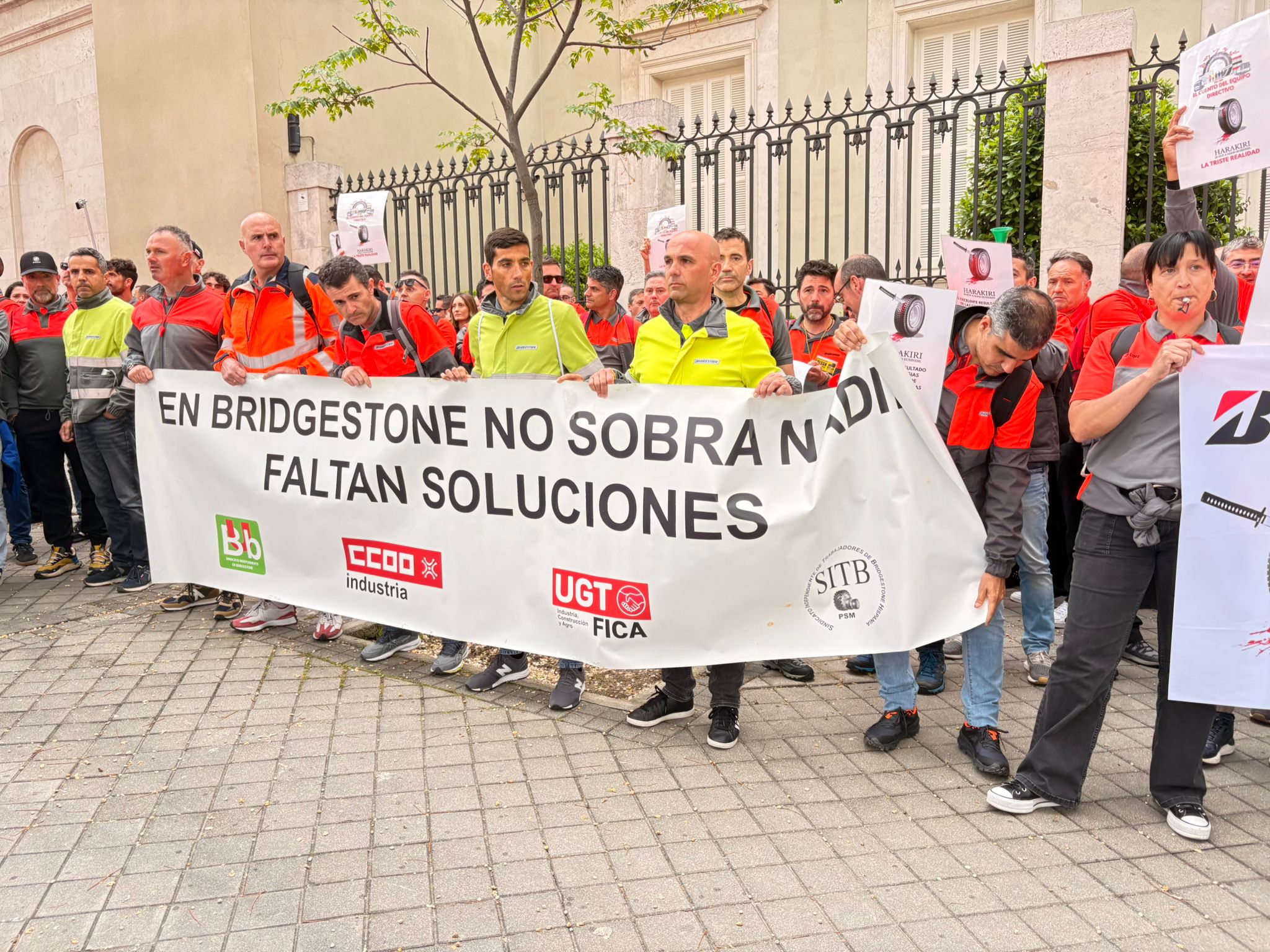 Una nueva línea de producción como solución Una nueva línea de producción como solución
