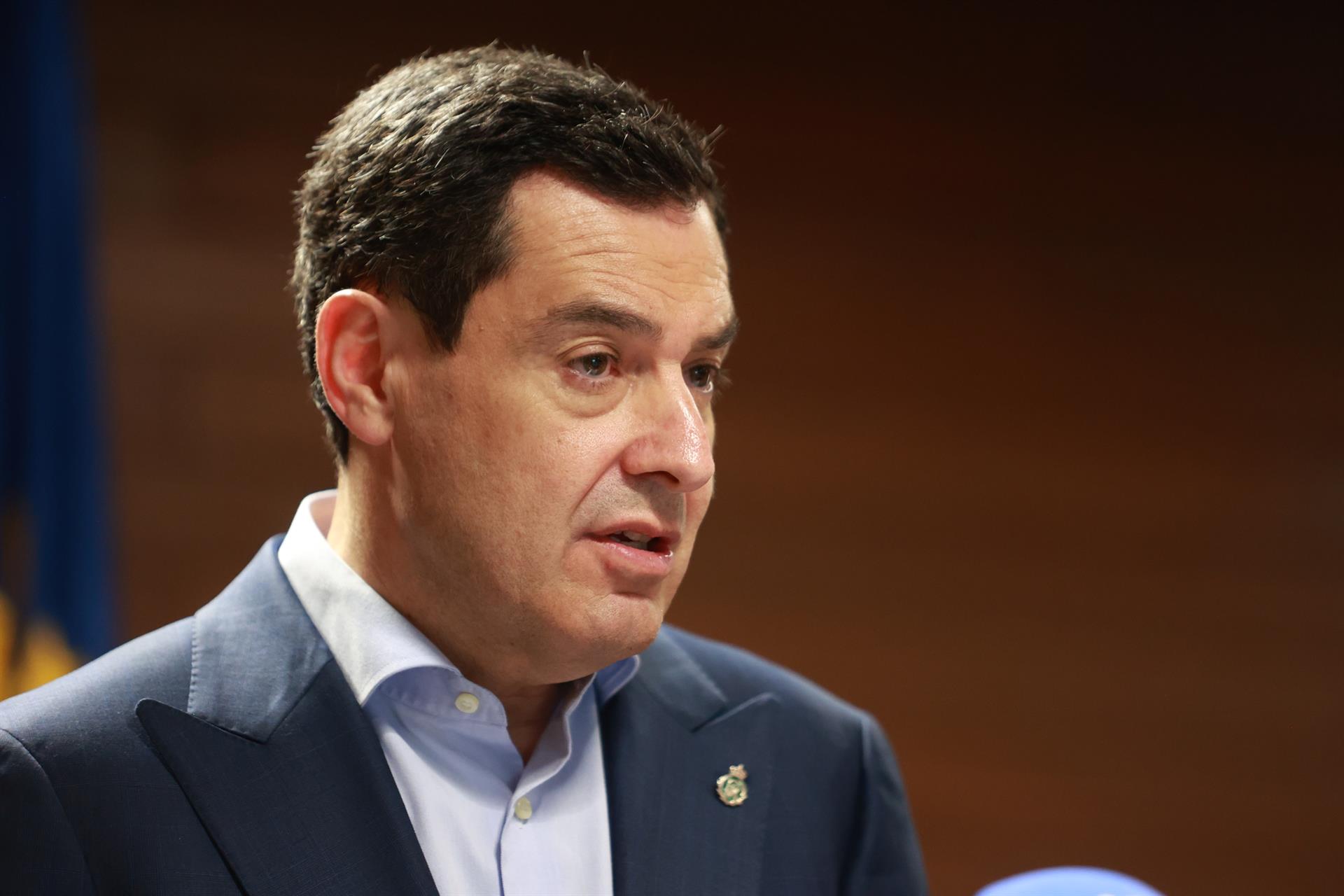 Moreno urge al Gobierno más vigilancia e inversión ante el "deterioro progresivo" de líneas ferroviarias en Andalucía Moreno urge al Gobierno más vigilancia e inversión ante el "deterioro progresivo" de líneas ferroviarias en Andalucía