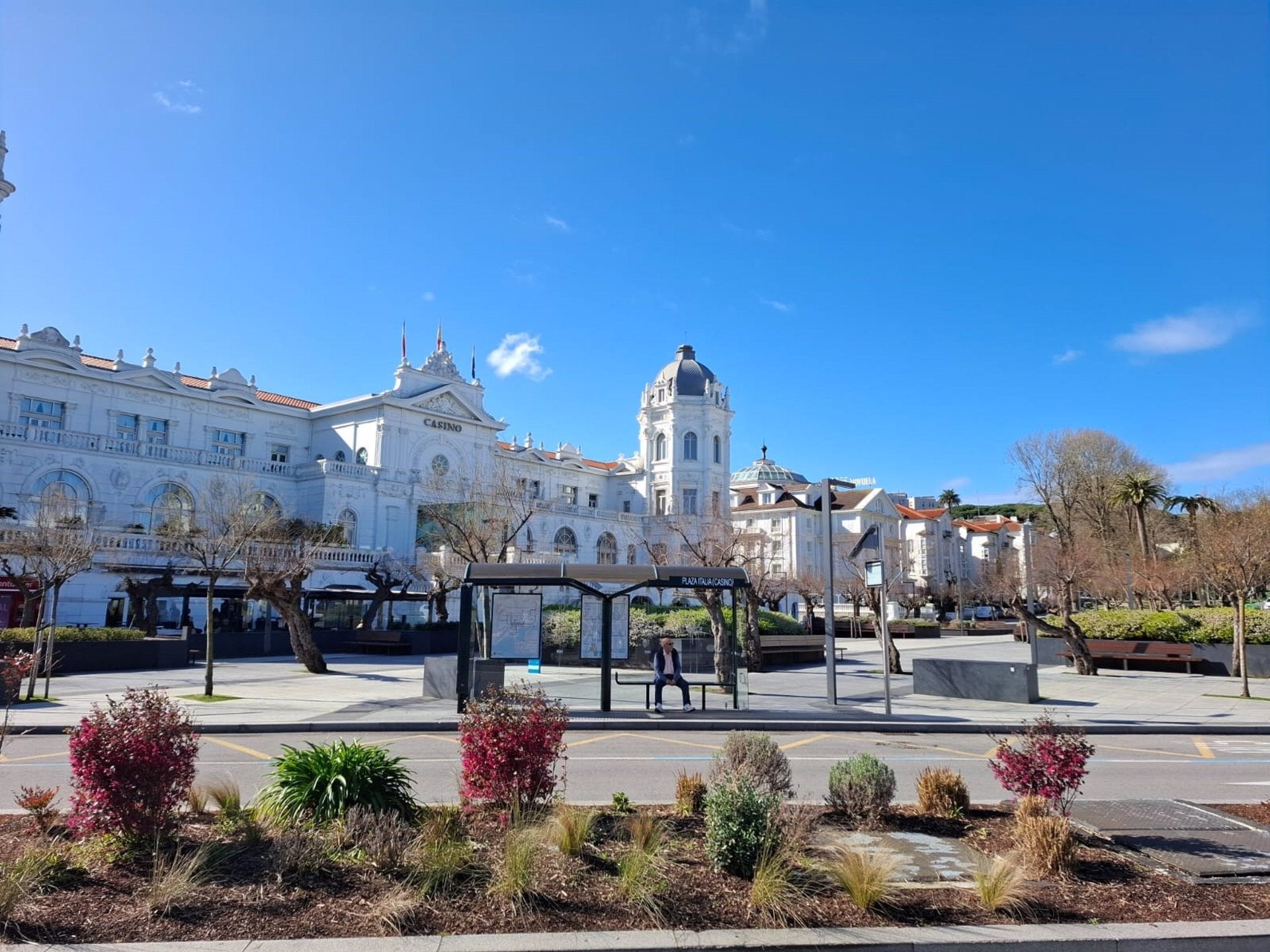 Vecinos del Sardinero se constituirán como asociación ante la "degradación" del barrio Vecinos del Sardinero se constituirán como asociación ante la "degradación" del barrio