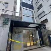 La alcaldesa de Santiago espera que el ascensor de la rúa Triacastela se arregle para "la semana que viene" La alcaldesa de Santiago espera que el ascensor de la rúa Triacastela se arregle para "la semana que viene"