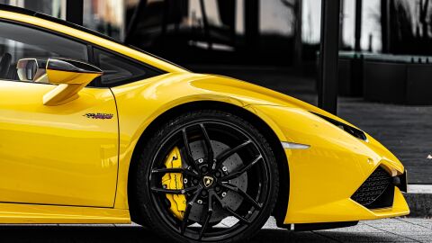 Estos son los colores de coche que escogen las personas menos inteligentes, seg&uacute;n un estudio