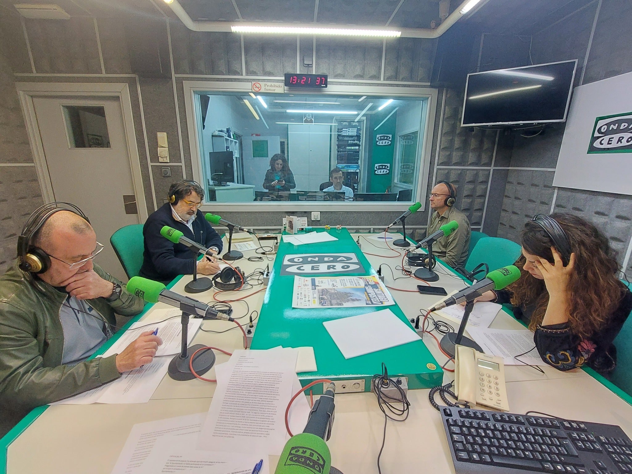 Gobierno y oposición municipal en Santiago coinciden en la necesidad de incrementar el número de plazas de residencias y centros de día para mayores Gobierno y oposición municipal en Santiago coinciden en la necesidad de incrementar el número de plazas de residencias y centros de día para mayores