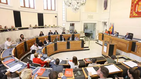Pleno de la Diputación de Alicante. Pleno de la Diputación de Alicante.