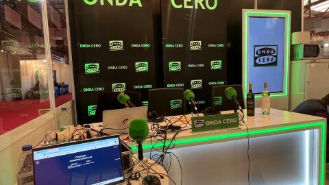 Stand de Onda Cero en FENAVIN 2025