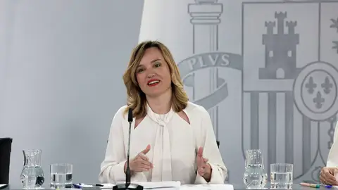 La ministra portavoz, Pilar Alegría, durante la rueda de prensa tras el Consejo de Ministros La ministra portavoz, Pilar Alegría, durante la rueda de prensa tras el Consejo de Ministros/ EFE/J.J. Guillén