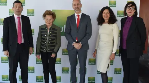 Galletas Gullón y el Gobierno de Cantabria establecen un nuevo acuerdo para impulsar la Formación Profesional .